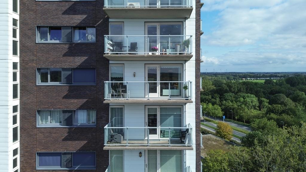 Photo 2 of Apollotoren 136