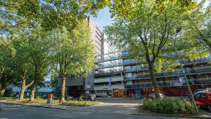 Foto 7 van Apollotoren 136