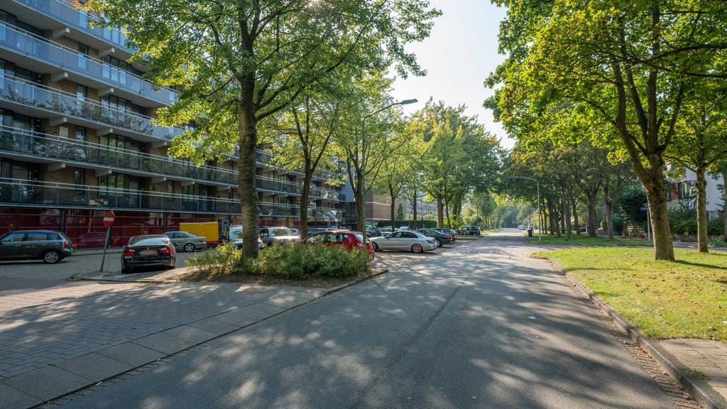 Photo 8 of Apollotoren 136