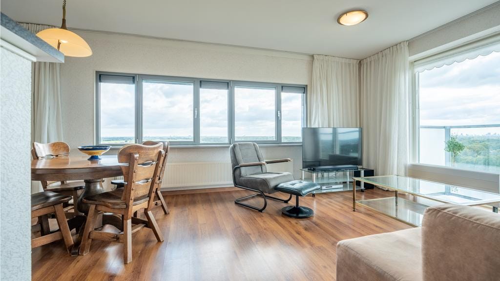 Photo 16 of Apollotoren 136