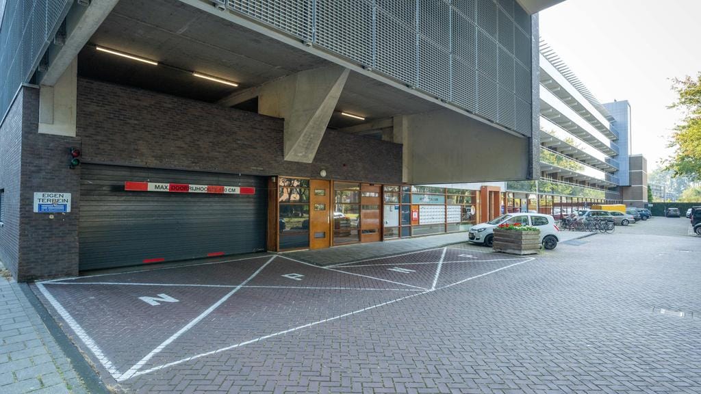 Photo 47 of Apollotoren 136