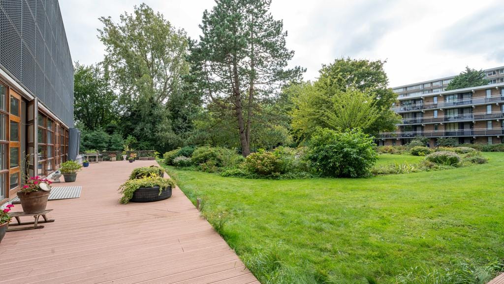 Photo 49 of Apollotoren 136