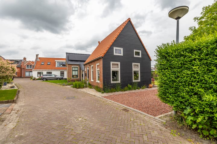 Photo 31 of Oosterstraat 56