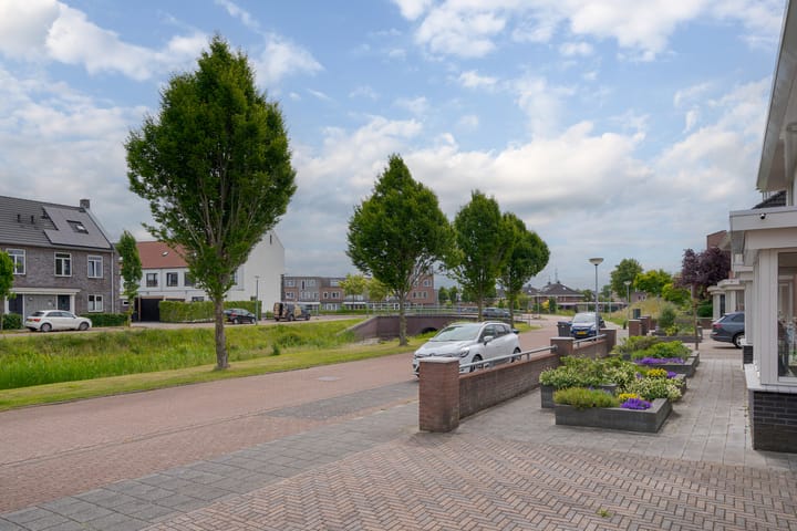 Foto 5 van Kloostersingel 9