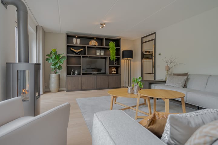 Foto 24 van Kloostersingel 9