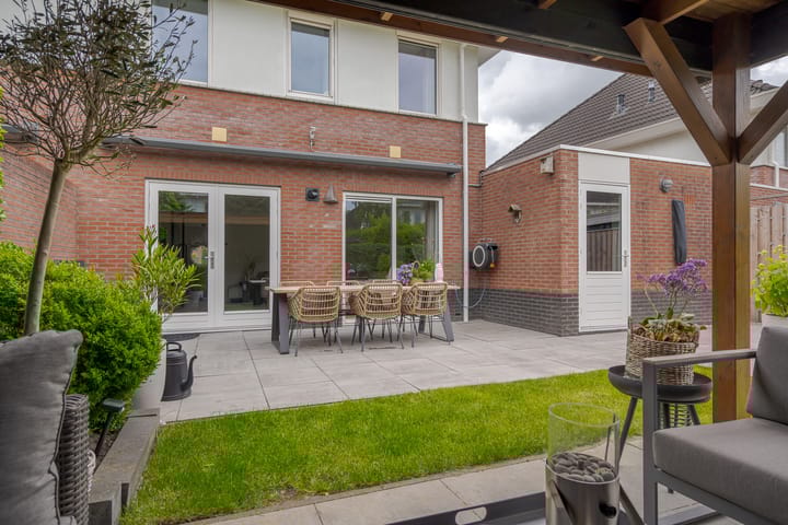 Foto 66 van Kloostersingel 9