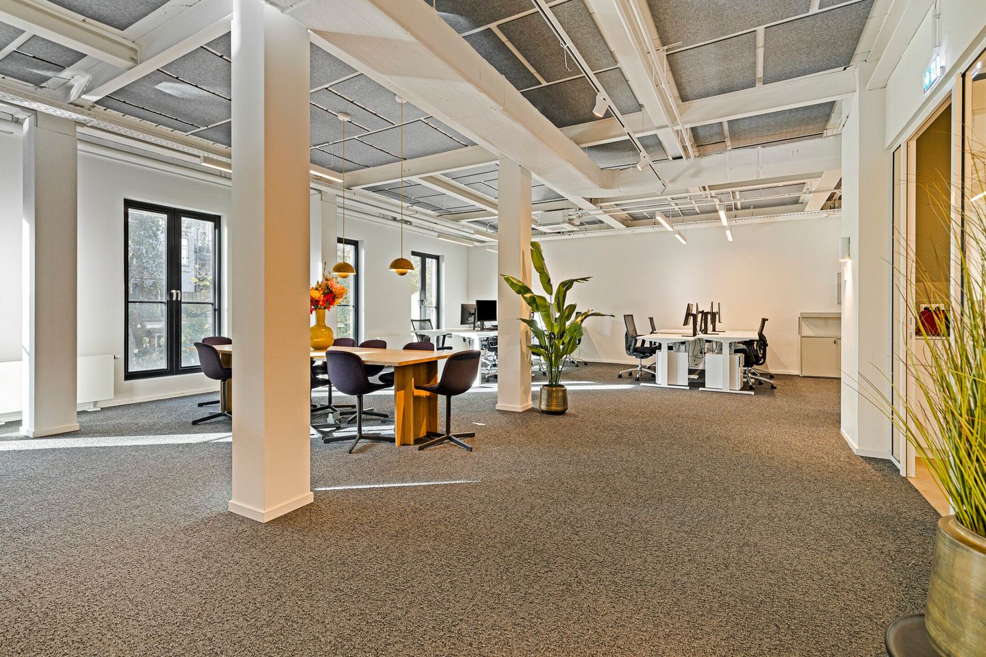 View photo 2 of Keizersgracht 572