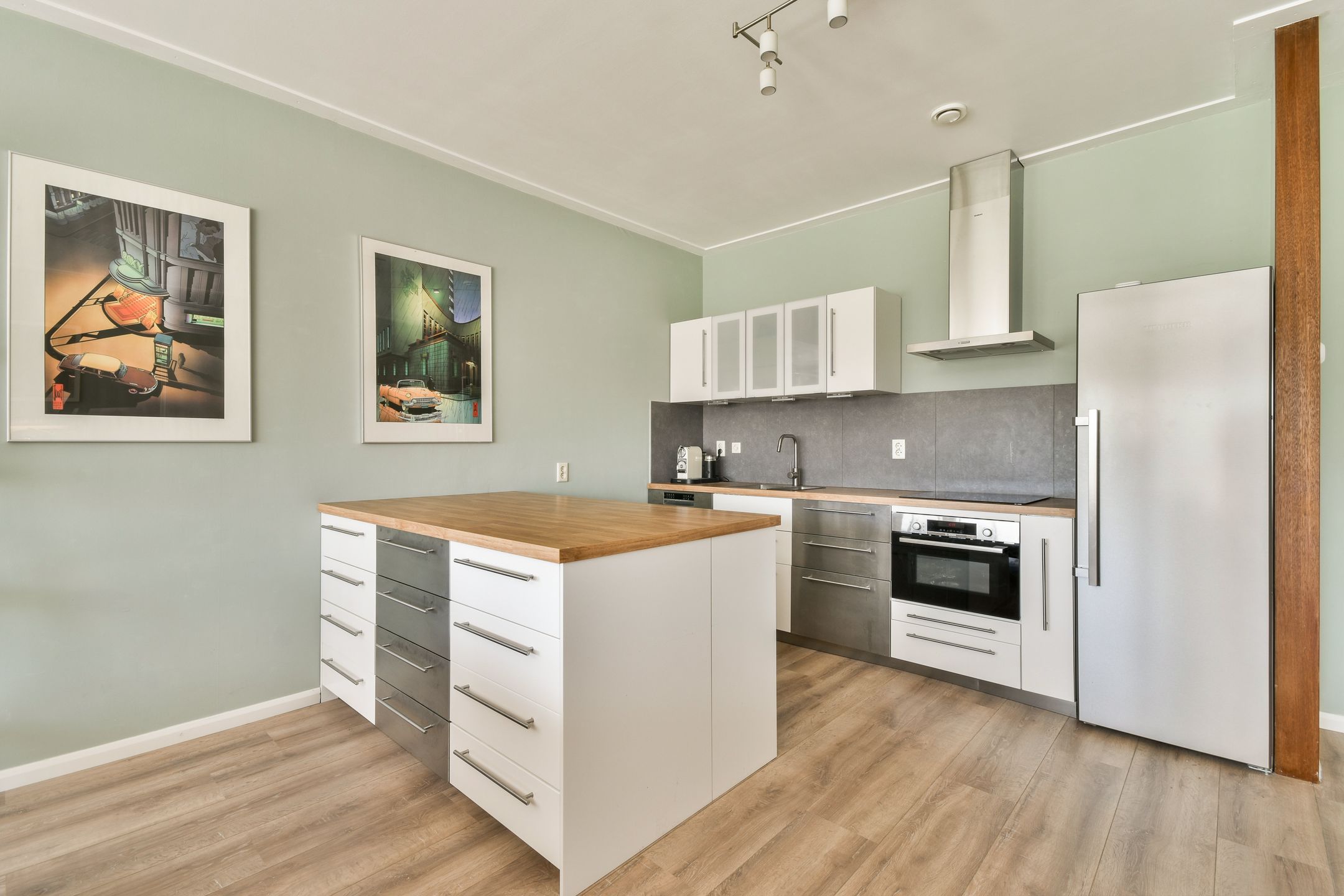 Photo 6 of Robert Kochlaan 104-F