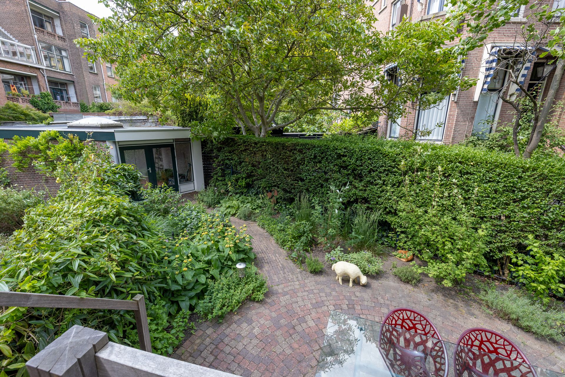 Foto 42 van G.W. Burgerplein 13