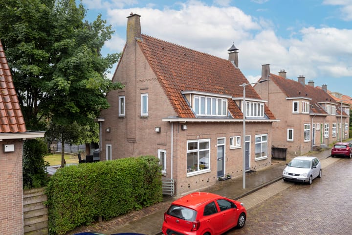 St. Josephstraat 32