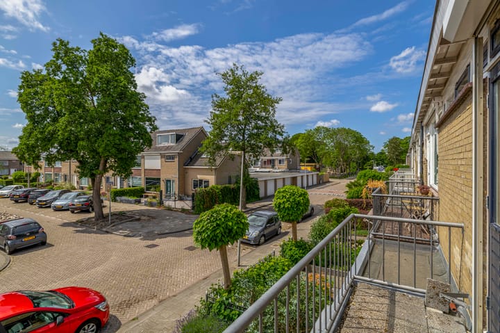 Foto 30 van Jacob Catslaan 50