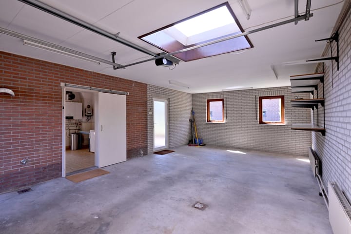 Photo 17 of Hazenberg 28