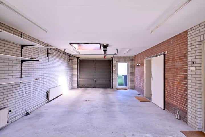 Photo 18 of Hazenberg 28