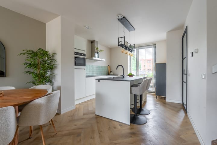 Foto 9 van Donatellostraat 48