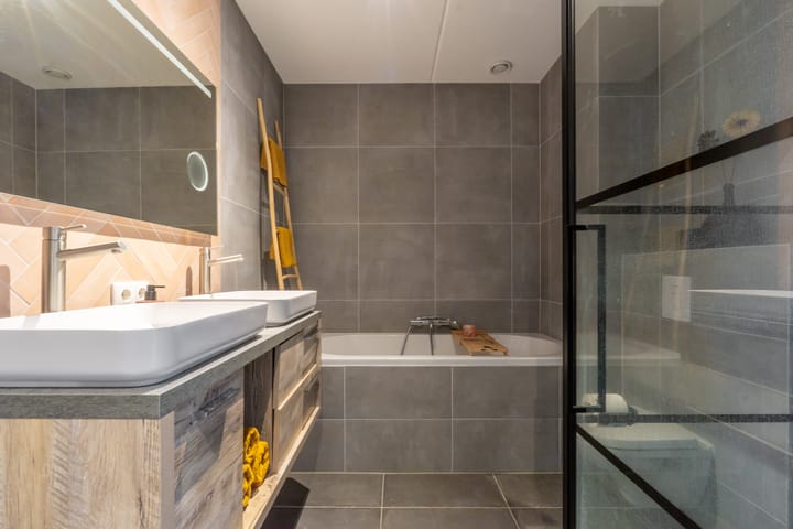 Foto 20 van Donatellostraat 48