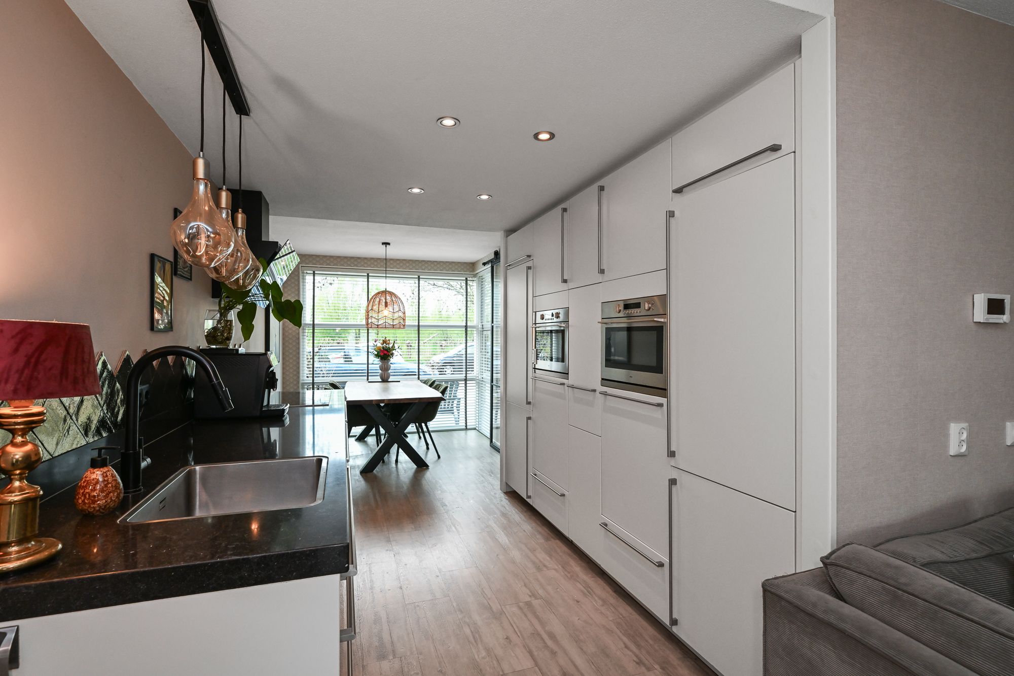 Photo 3 of Afrikalaan 177