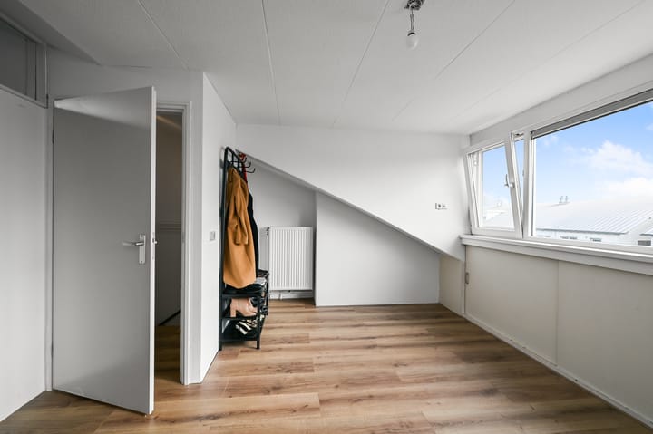 Foto 26 van Afrikalaan 177