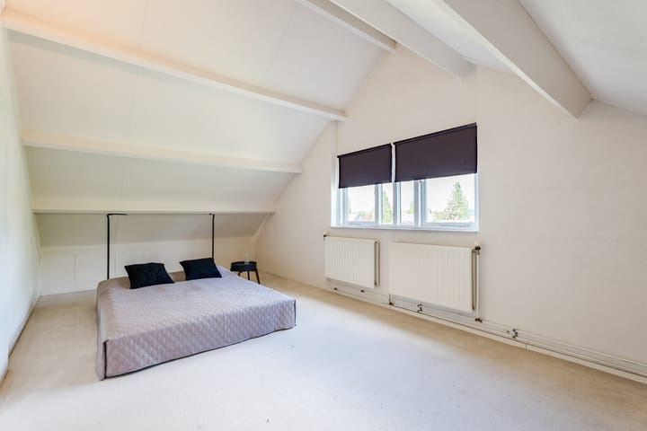 Foto 25 van Eikeboom 81