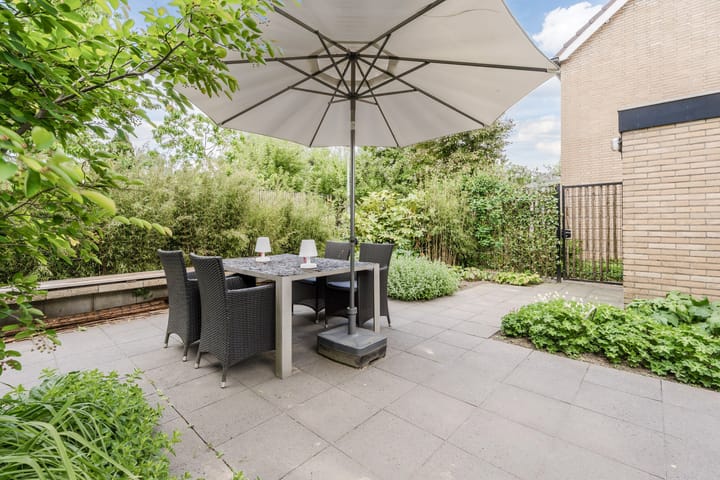 Foto 32 van Eikeboom 81