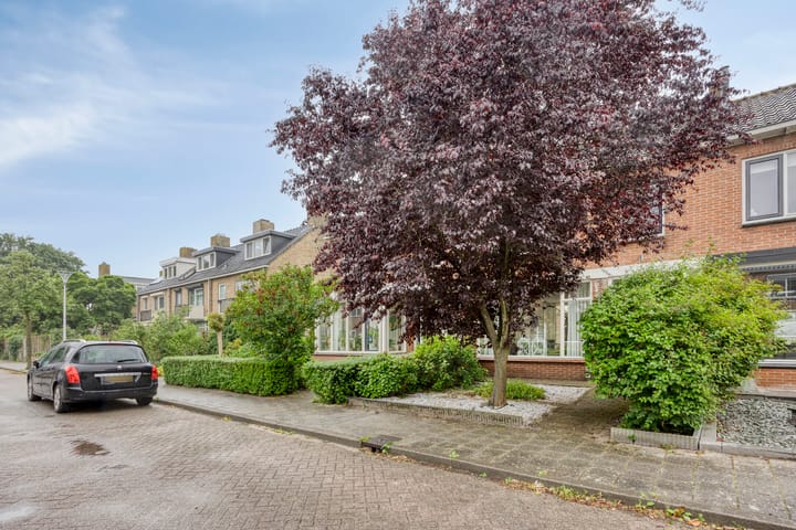 Foto 3 van Lorentzstraat 27