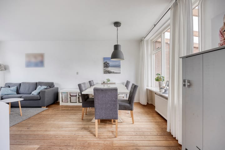 Photo 9 of Lorentzstraat 27