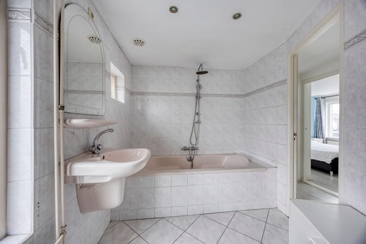 Photo 22 of Lorentzstraat 27