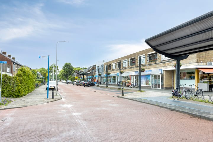 Photo 41 of Lorentzstraat 27