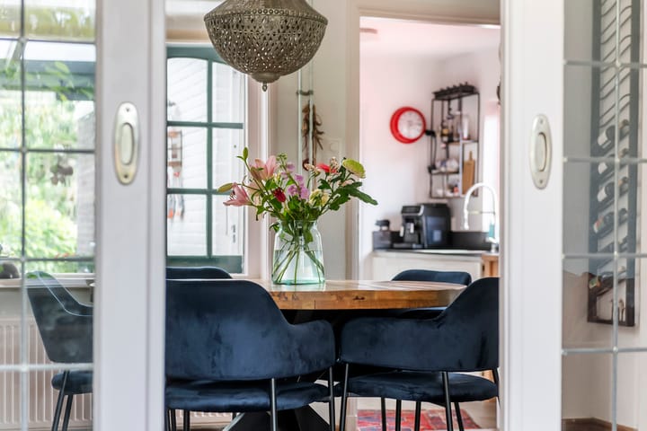 Photo 20 of J.D. van Leeuwenstraat 28