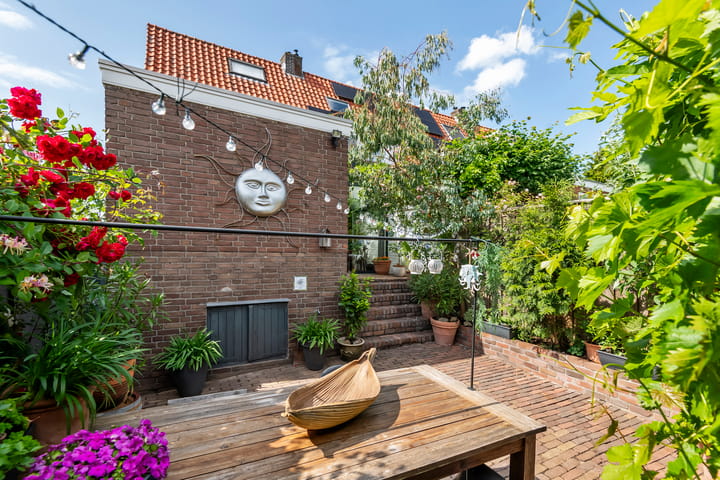 Photo 50 of J.D. van Leeuwenstraat 28