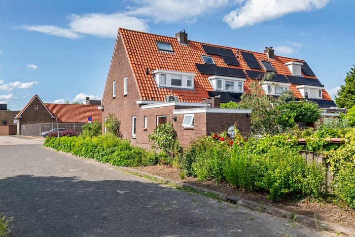 Photo 54 of J.D. van Leeuwenstraat 28