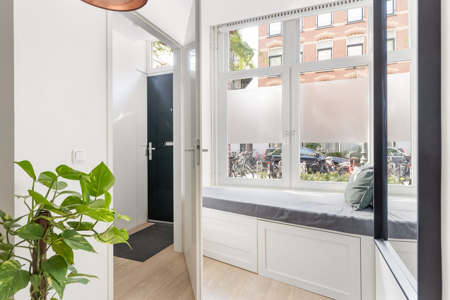 Foto 4 van Van Boetzelaerstraat 26-H