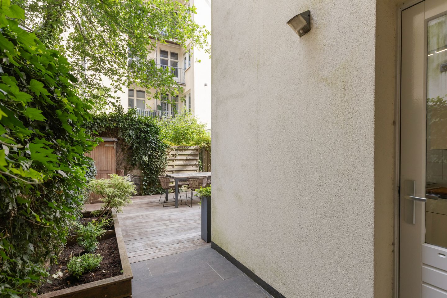 Foto 10 van Van Boetzelaerstraat 26-H