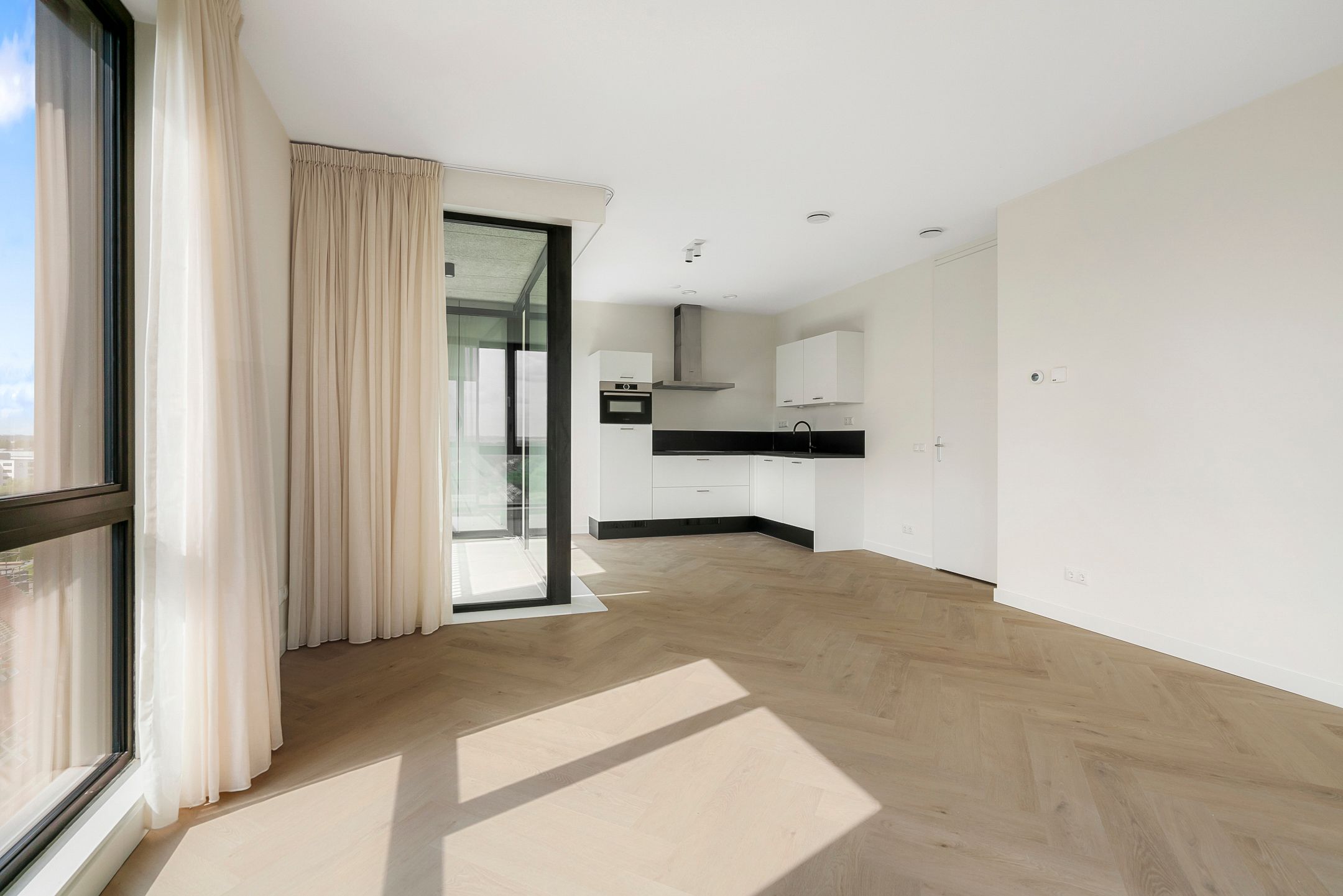 Photo 9 of Dudokstraat 112