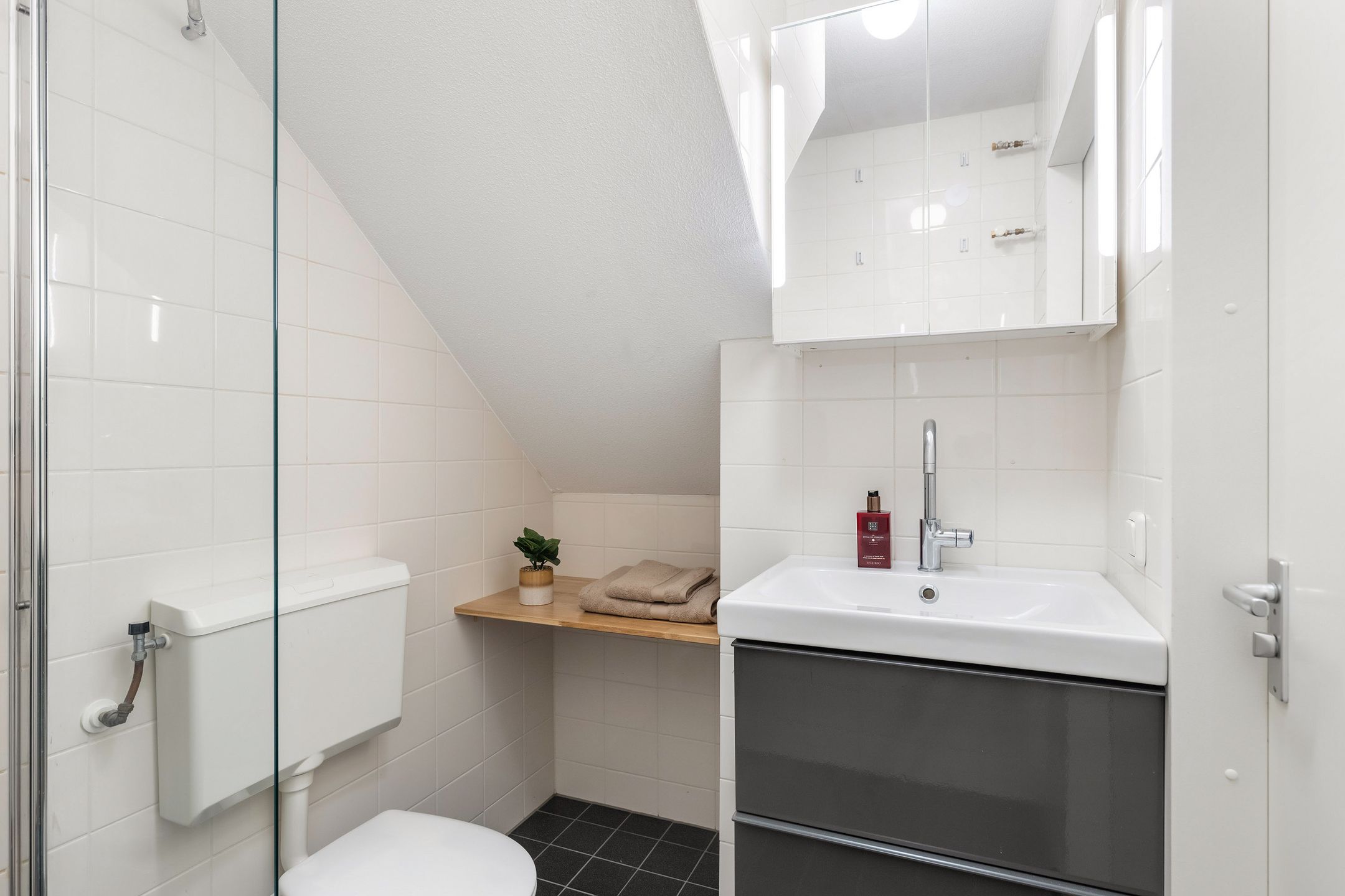 Foto 15 van Van Boetzelaerstraat 26-H