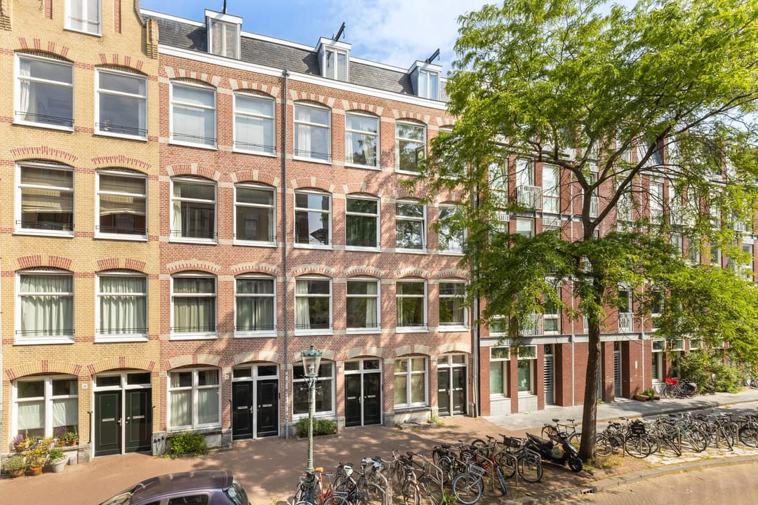 Foto 16 van Van Boetzelaerstraat 26-H