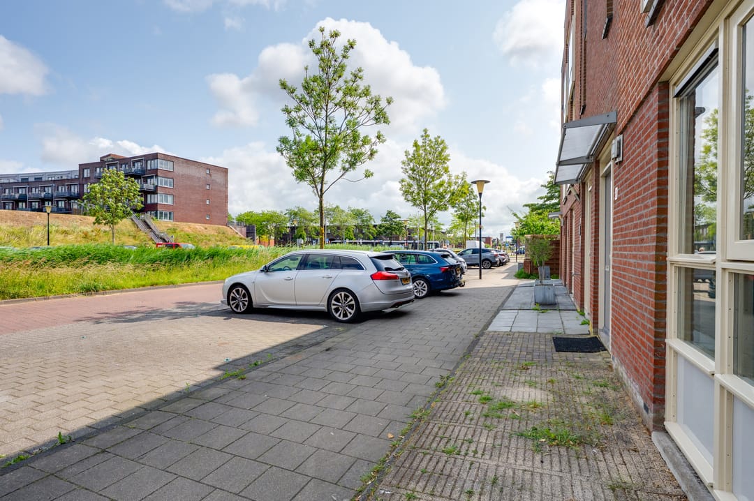 Foto 28 van Van Ommerenhaven 10