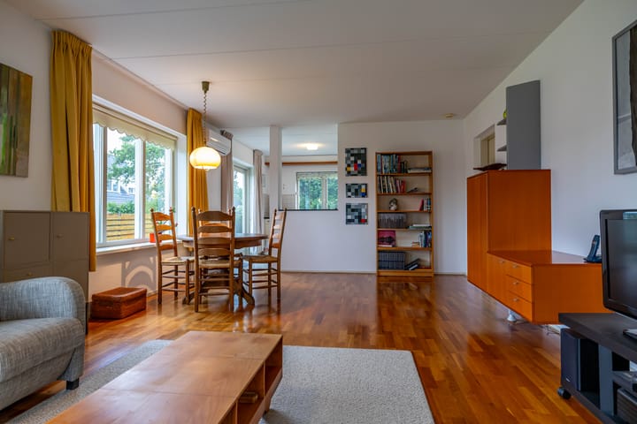 Foto 12 van Hunse 1-B