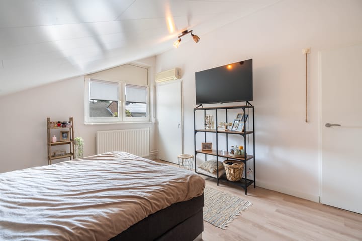 Foto 25 van Hogerweide 63