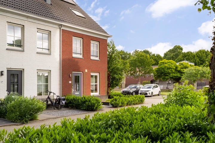 Bekijk foto van Kloosterstraat 17 D