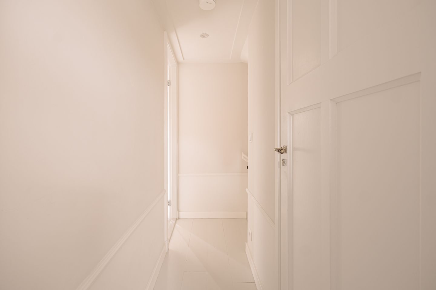 Foto 25 van Rietwijkerstraat 11-3