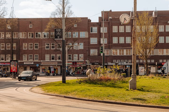 Photo 37 of Rietwijkerstraat 11-3