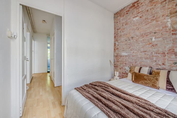 Foto 23 van Nieuwravenstraat 12-BS