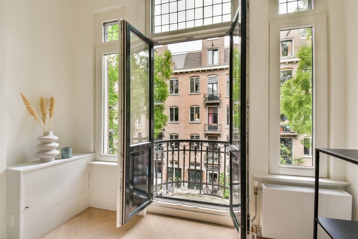 Foto 18 van Tilanusstraat 28-2