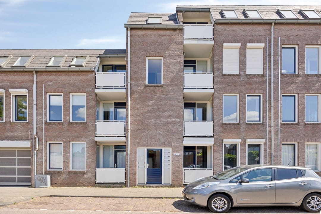 Photo 2 of Kardinaal van Rossumstraat 50