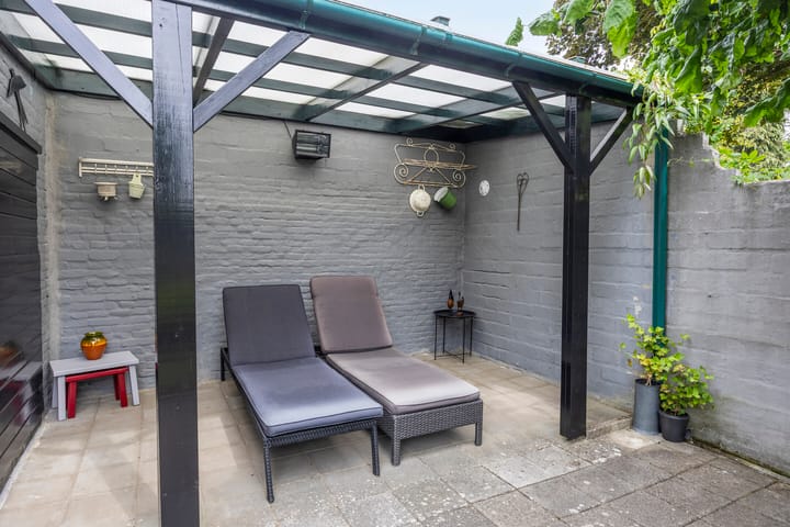 Photo 7 of Burgemeester Voskensstraat 2