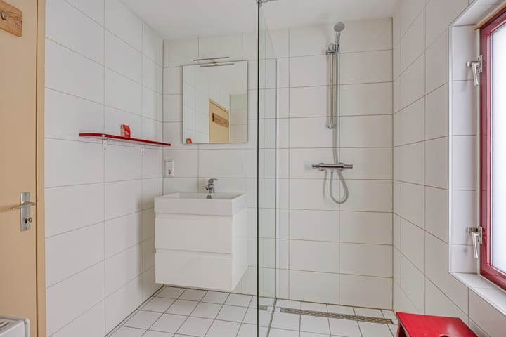 Photo 29 of Burgemeester Voskensstraat 2