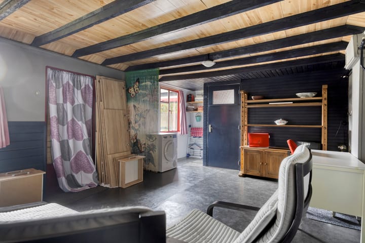 Photo 39 of Burgemeester Voskensstraat 2