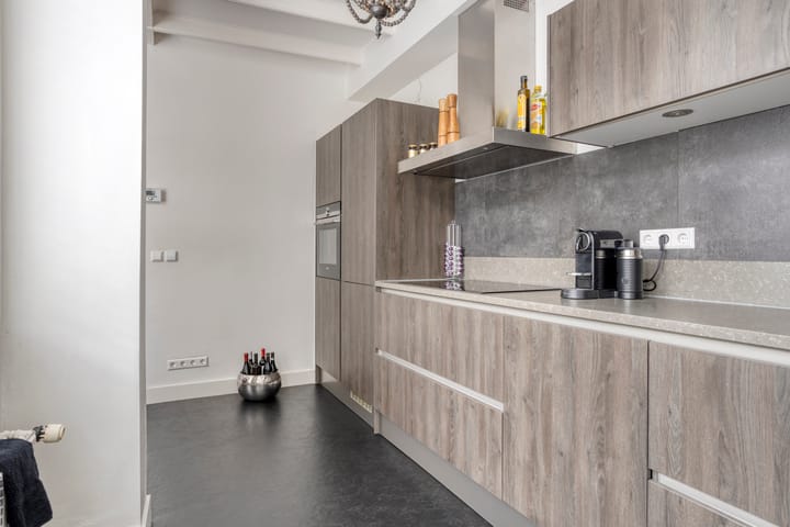 Photo 13 of Prins Bernhardlaan 37