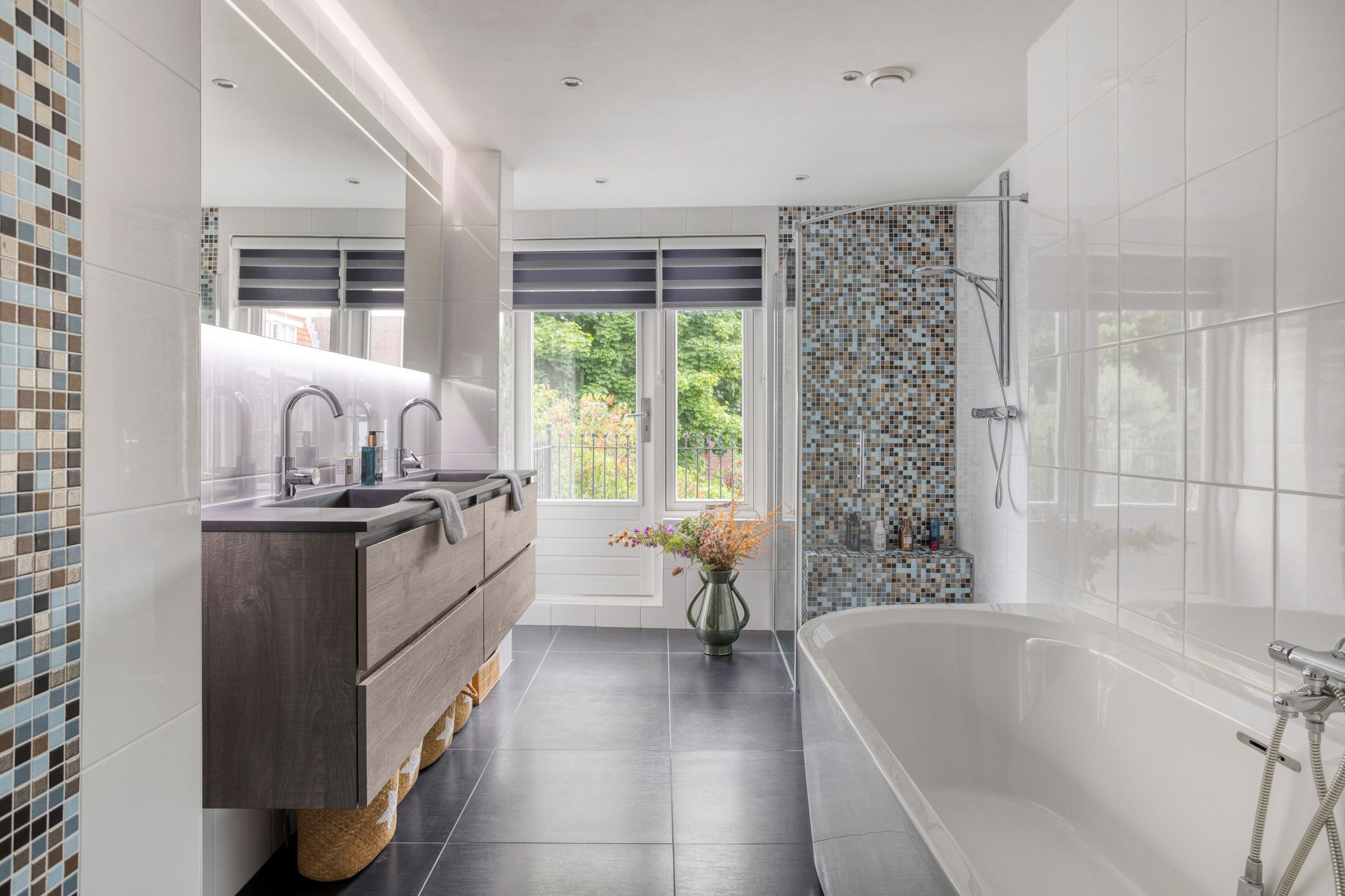 Foto 21 van Prins Bernhardlaan 37