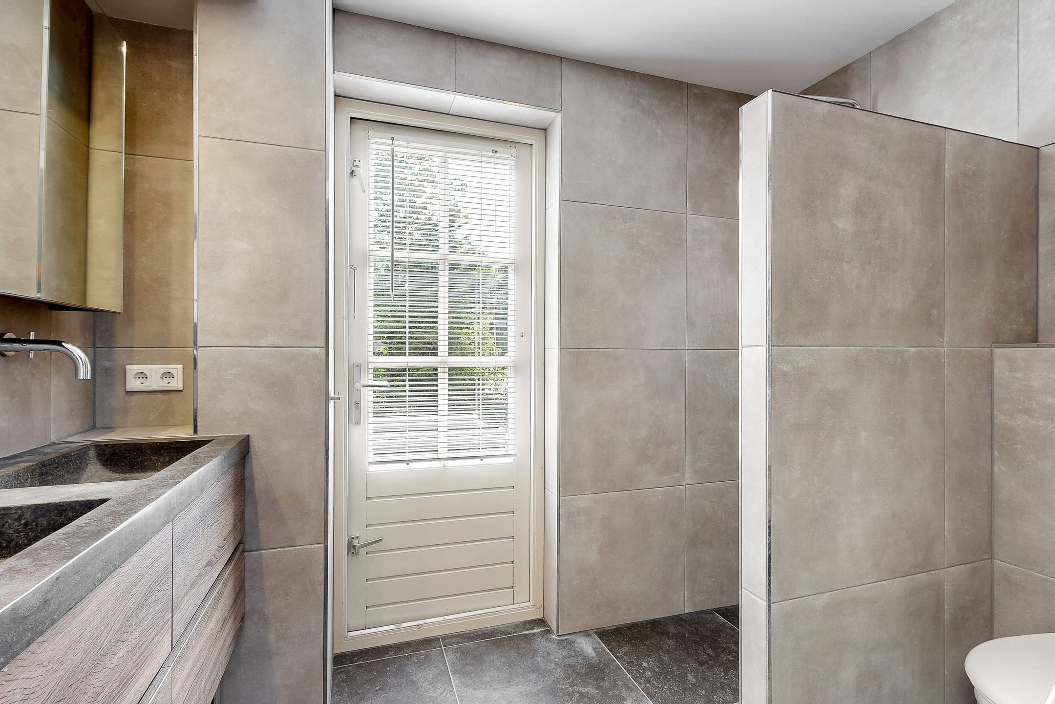 Foto 33 van Hoge Rijndijk 217